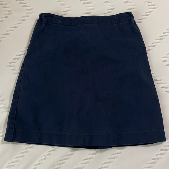 📚 Lands’ End School Uniform Chino Skort Top of Knee Size 6 - Picture 1 of 4